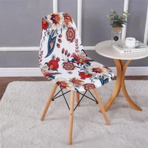 Scandinavische stoelhoes, wit met rode en blauwe bloemen