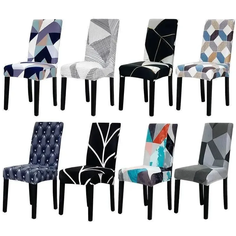 Stoelhoes met kleurrijk geometrisch patchwork